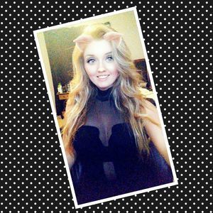 Meet your Posher, Hannah